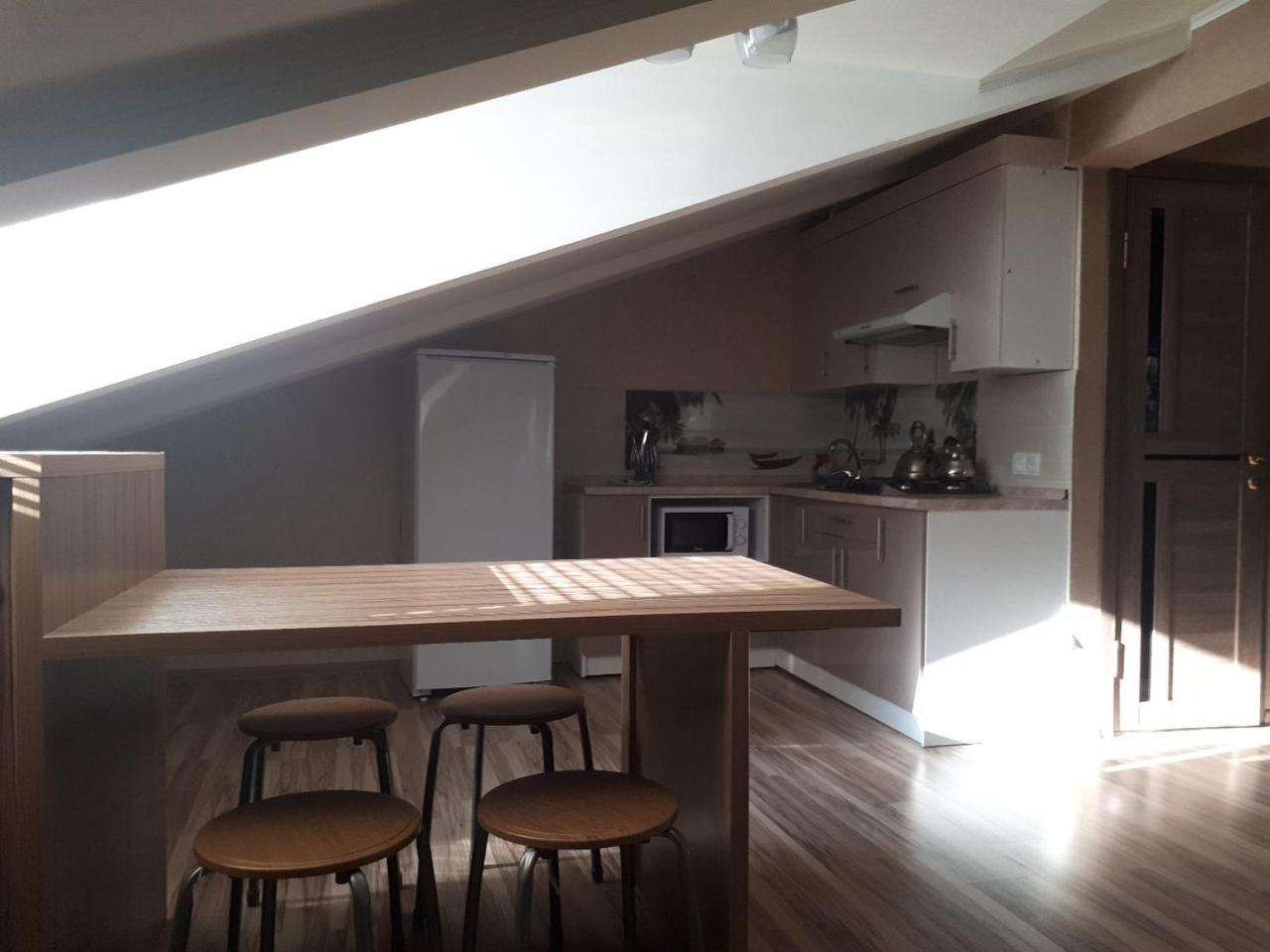 Apartments On Mustafa Ozturk アルマトイ エクステリア 写真