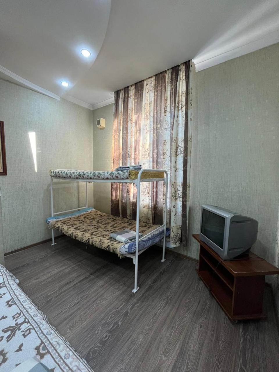 Apartments On Mustafa Ozturk アルマトイ 部屋 写真