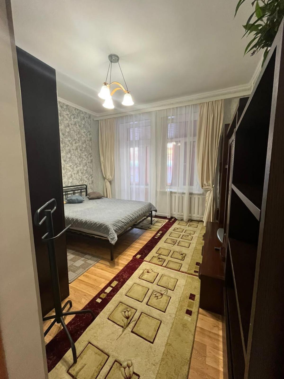 Apartments On Mustafa Ozturk アルマトイ 部屋 写真