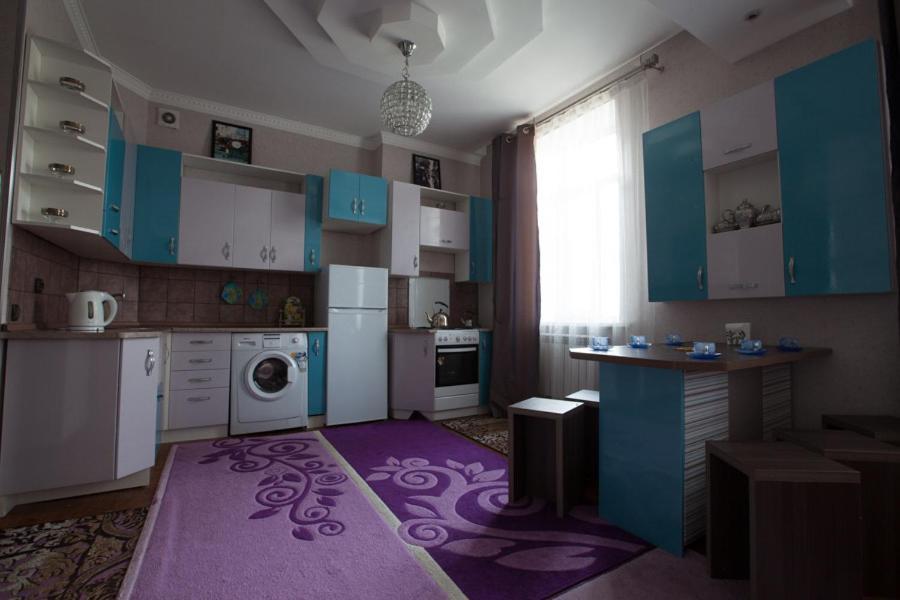 Apartments On Mustafa Ozturk アルマトイ エクステリア 写真