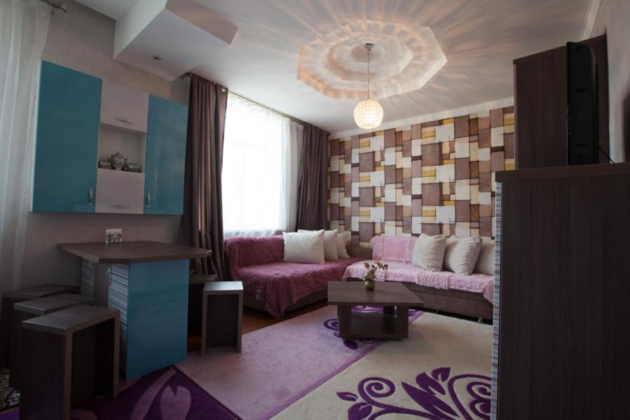 Apartments On Mustafa Ozturk アルマトイ エクステリア 写真